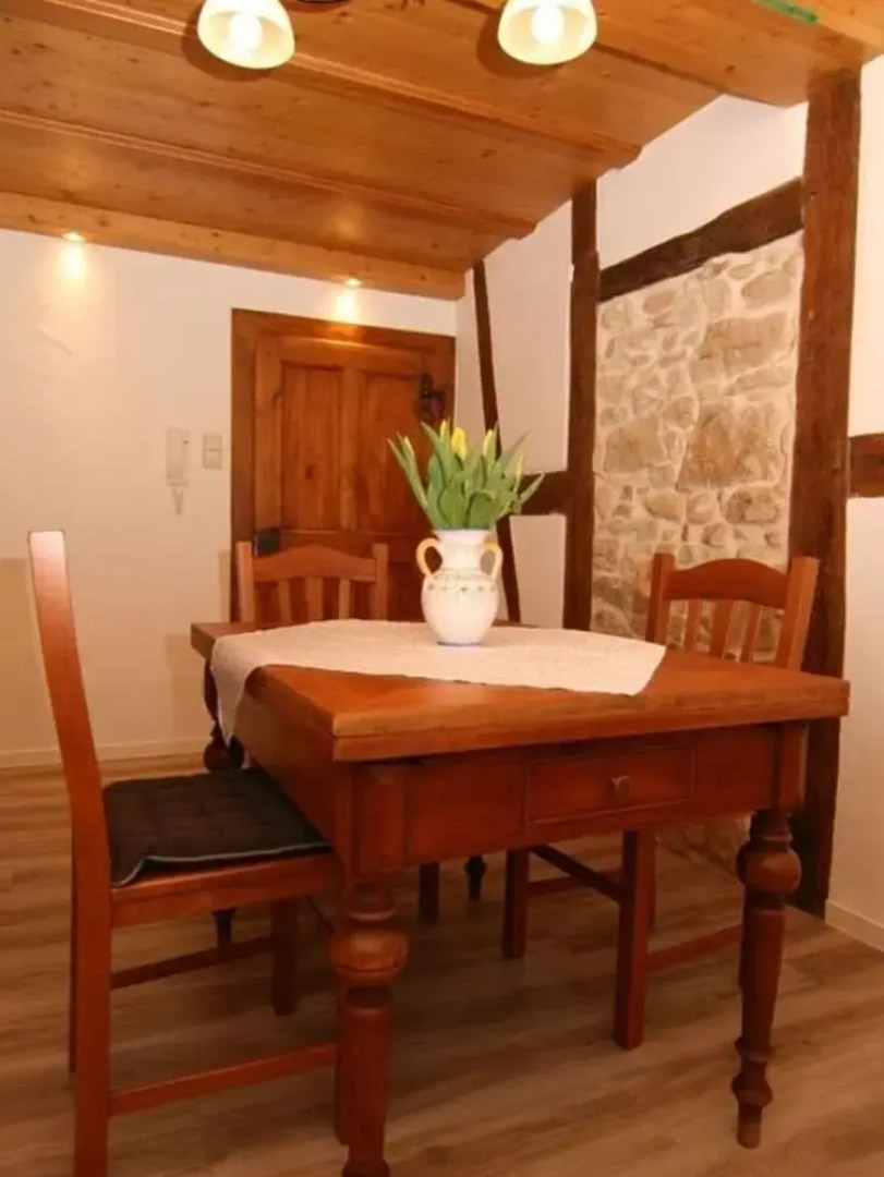 Townhouse Modern Retreat