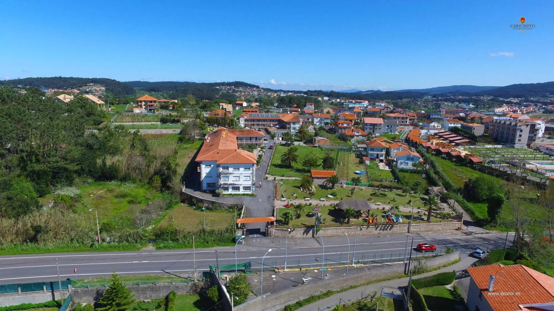 ApartHotel Punta Cabicastro