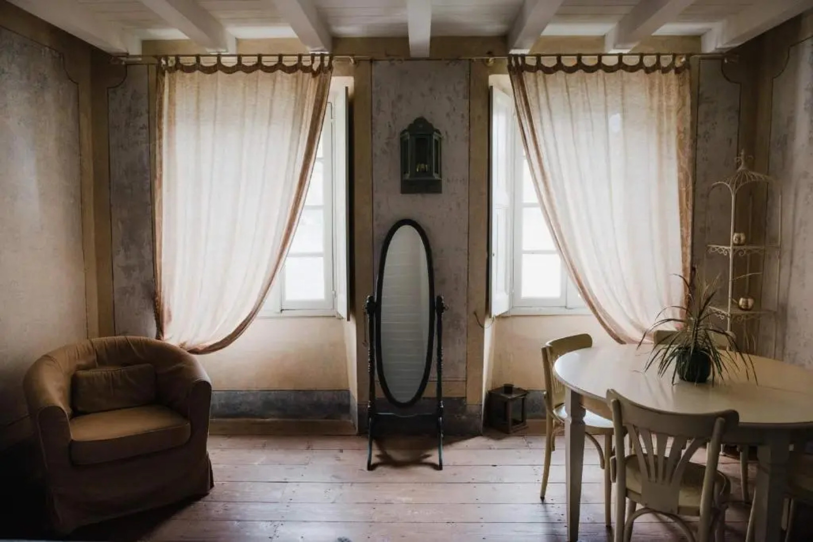 Regina Teodolinda Suites