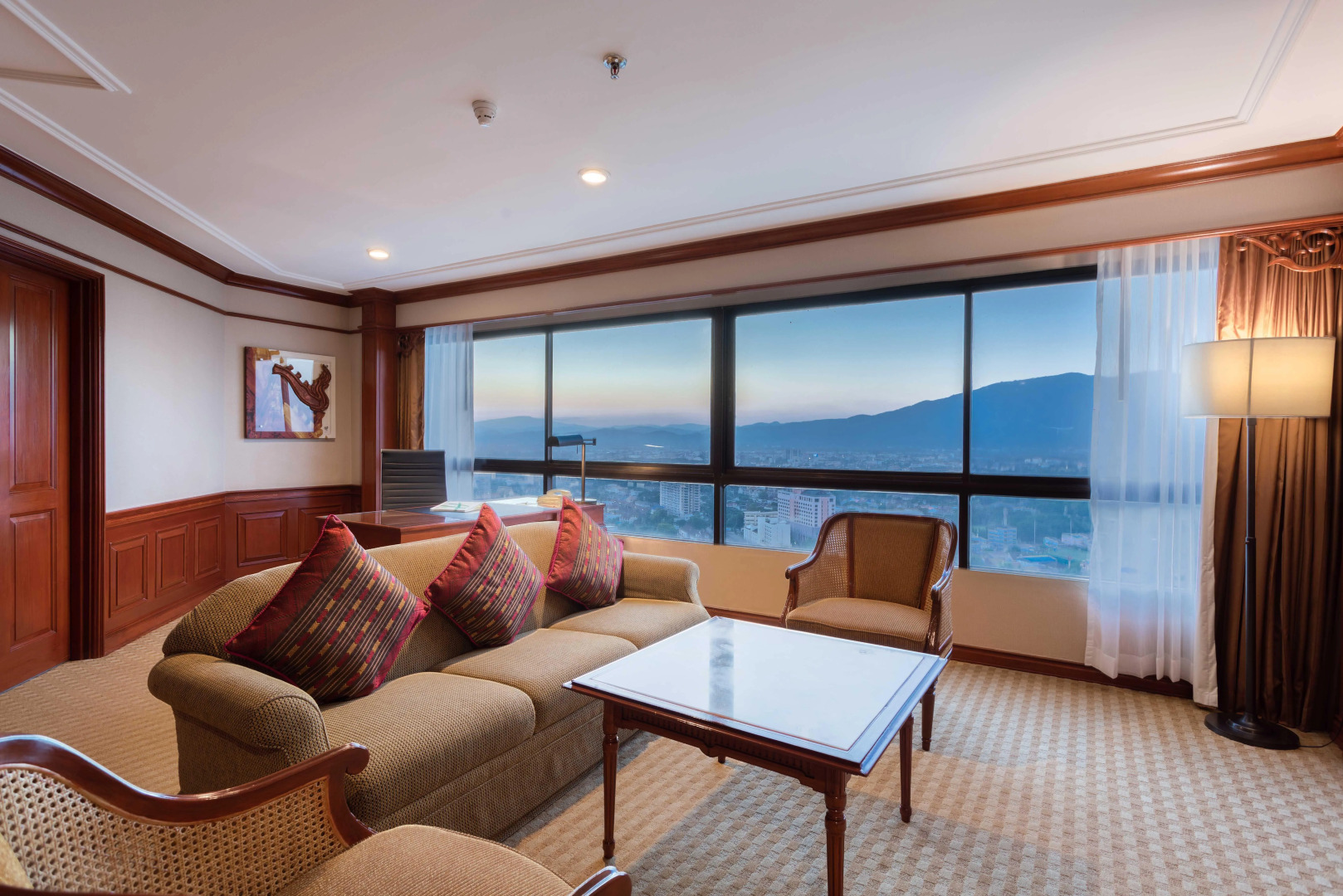 Centara Riverside Hotel Chiang Mai