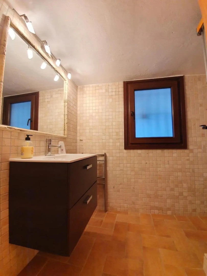 Spanish Townhouse in Spa Village/ Casa rural