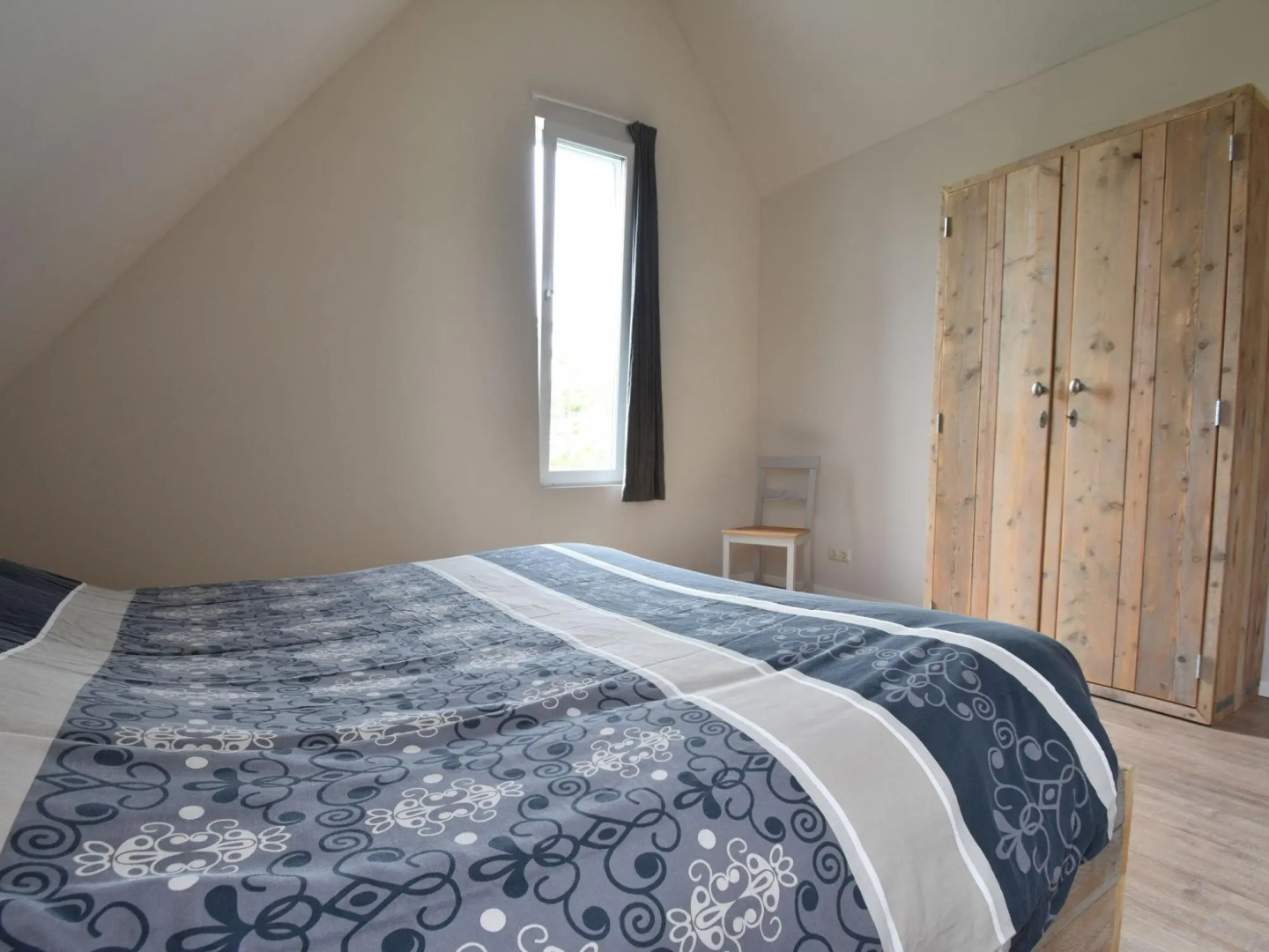 Seaside Villa With Garden