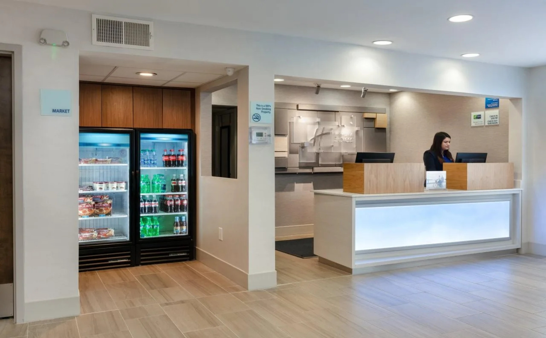 Holiday Inn Express Alpharetta - Roswell by IHG