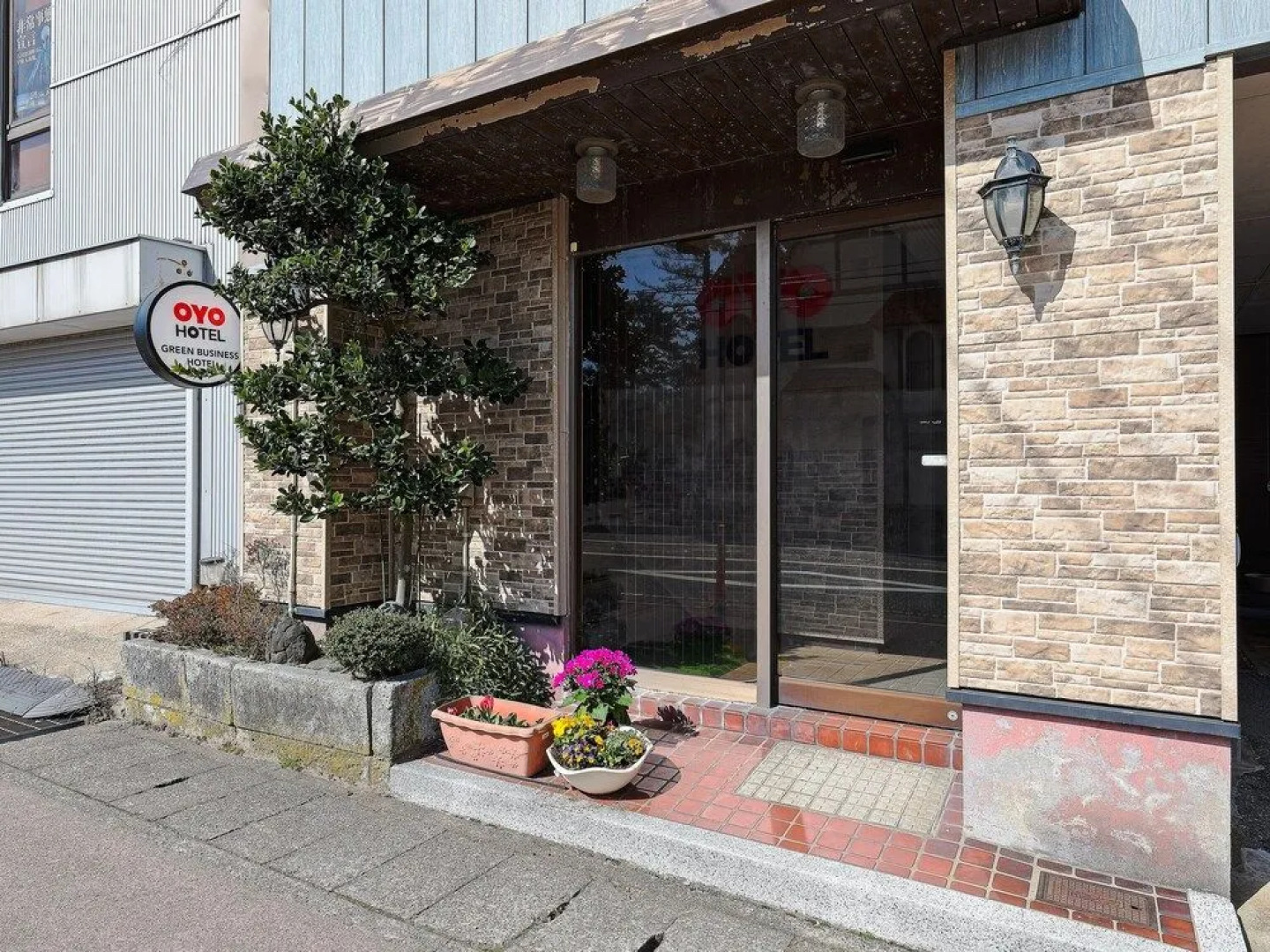 Green Business Hotel Hakui