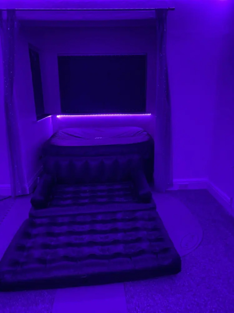 Sapphire Suites, Stunning 2-bed House in Bradford