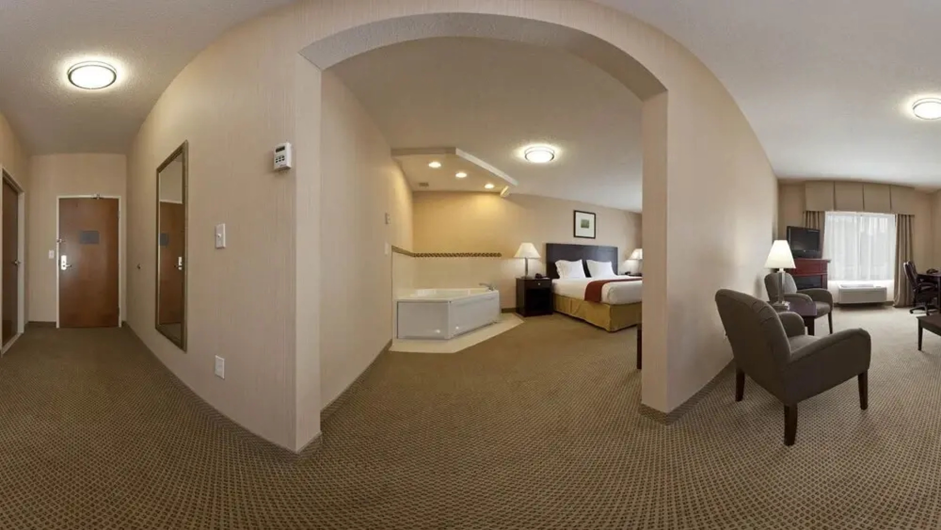 Holiday Inn Express And Suites Dayton North Tipp C