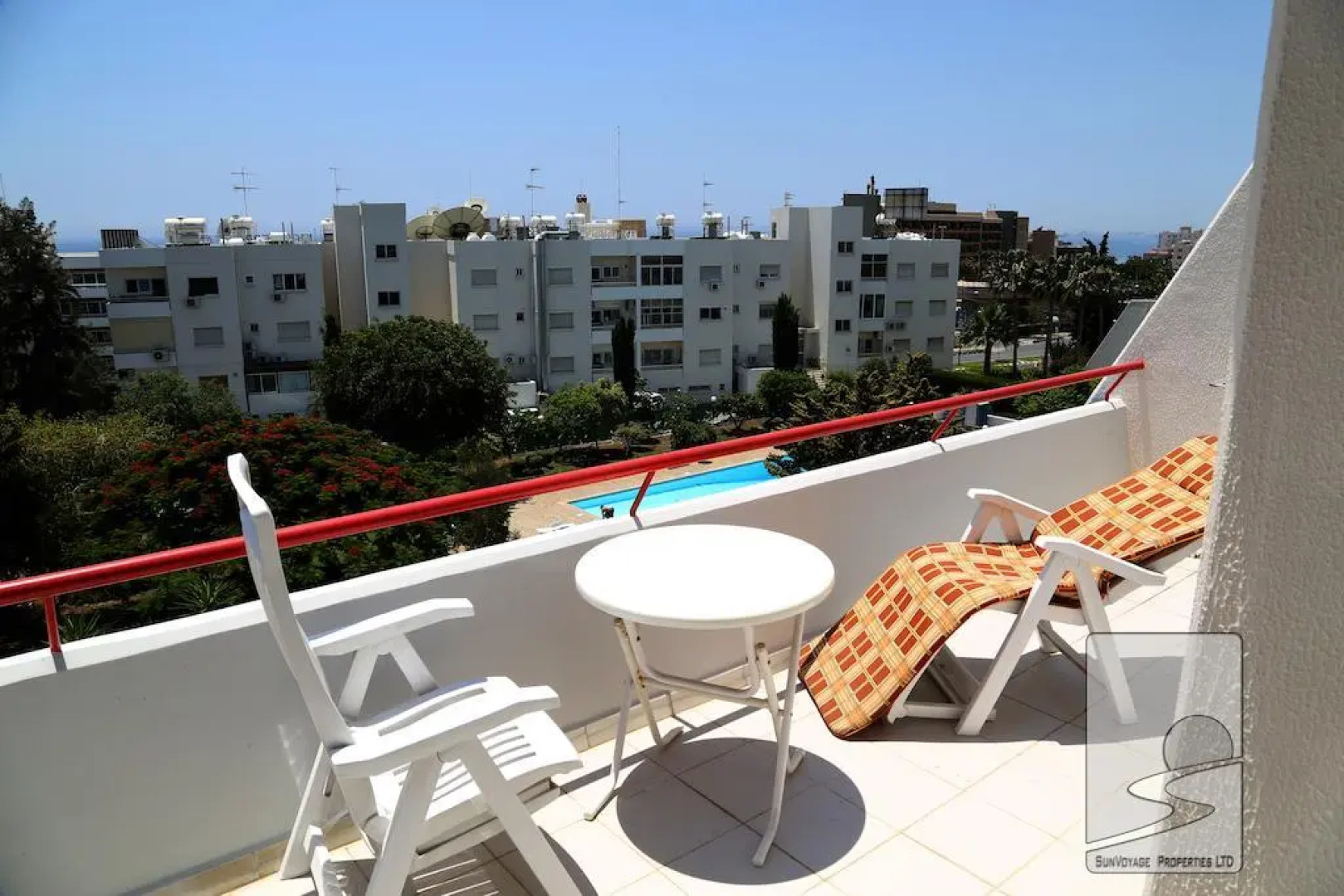 Amathusia Beach Apartment