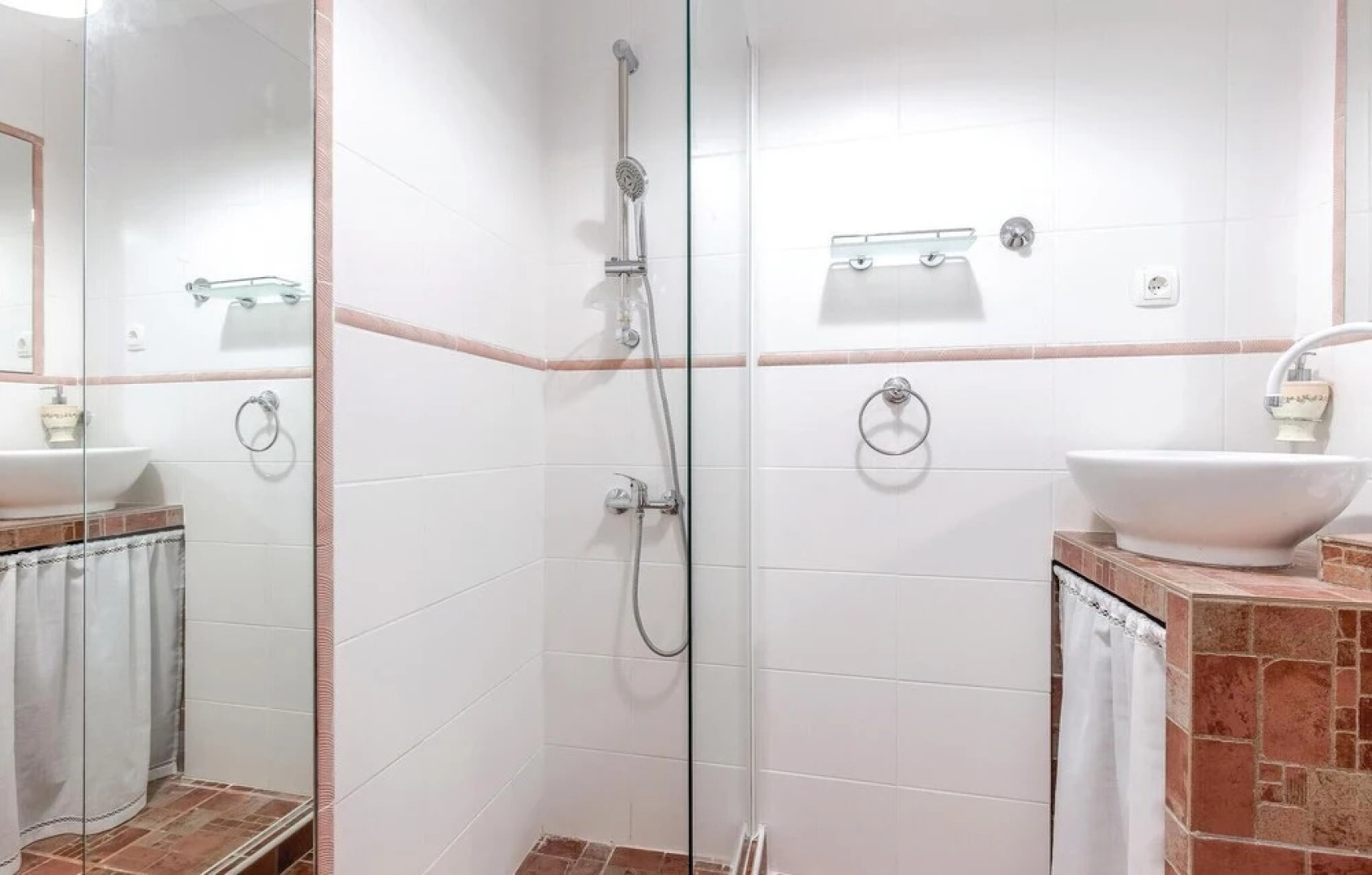 Nice Home in Dramalj With Wifi, 2 Bedrooms and Outdoor Swimming Pool