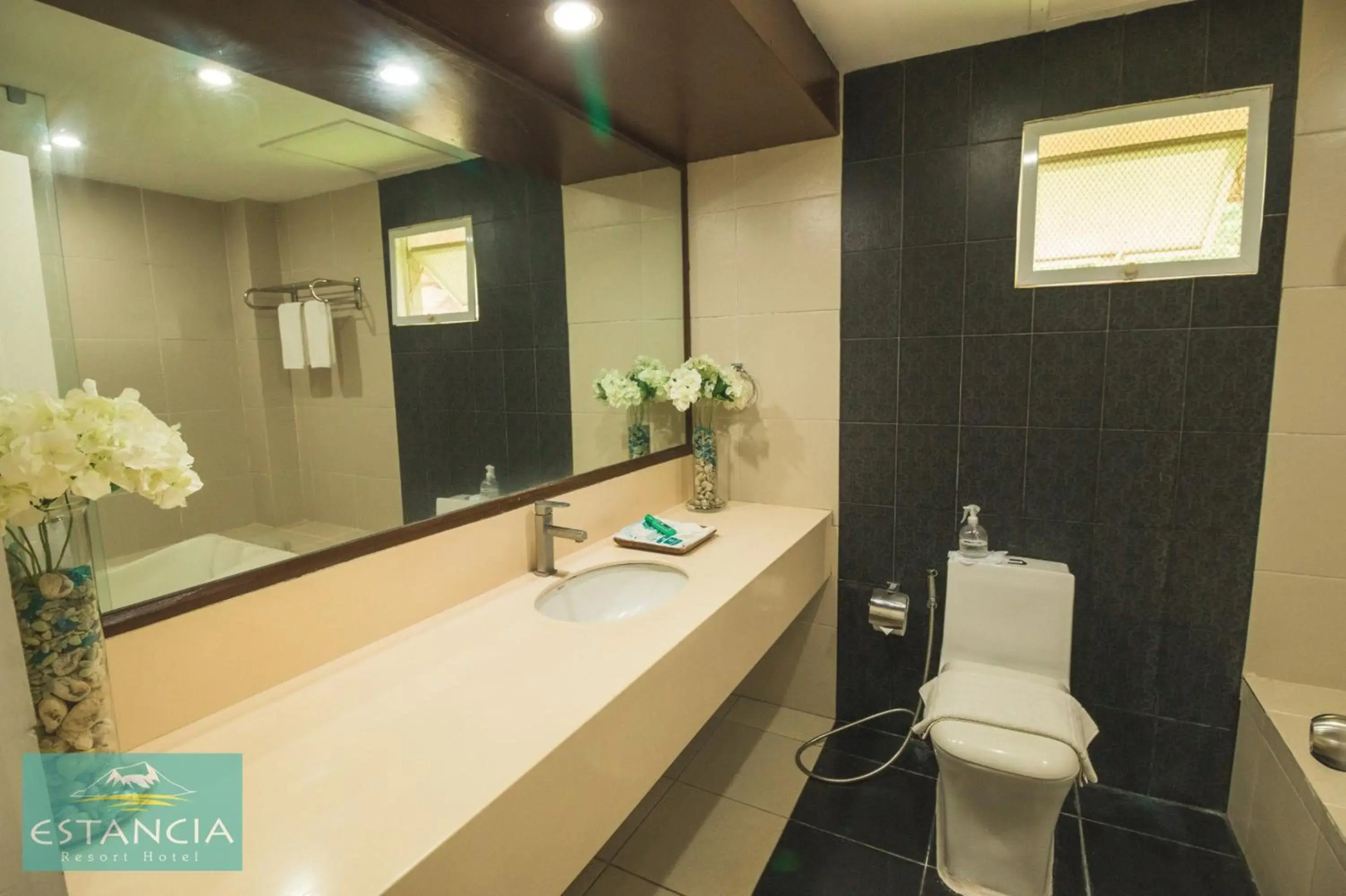 Estancia Resort Hotel