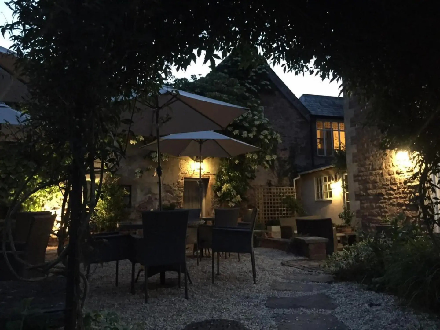 Glewstone Court Country House Hotel