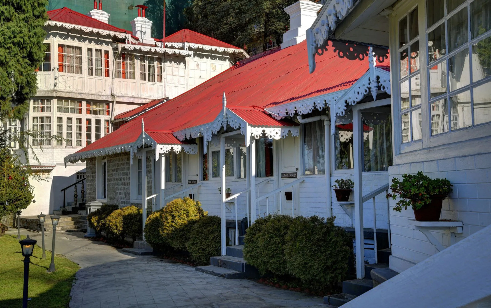 Summit Swiss Heritage Hotel & Spa