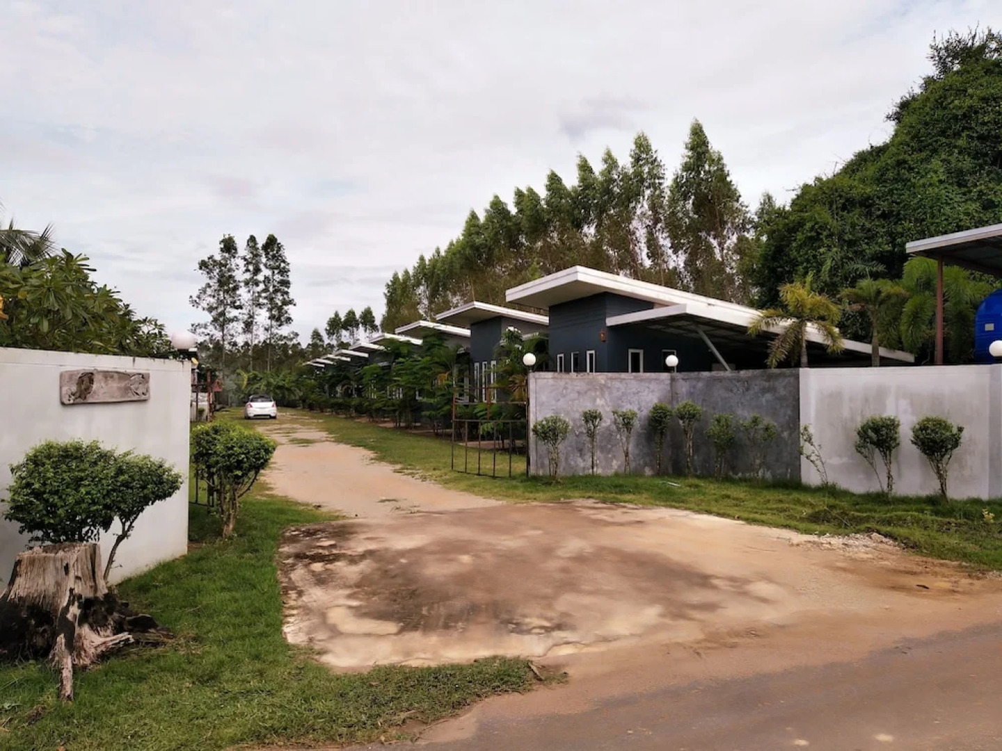 Ban Suan Kaset Resort