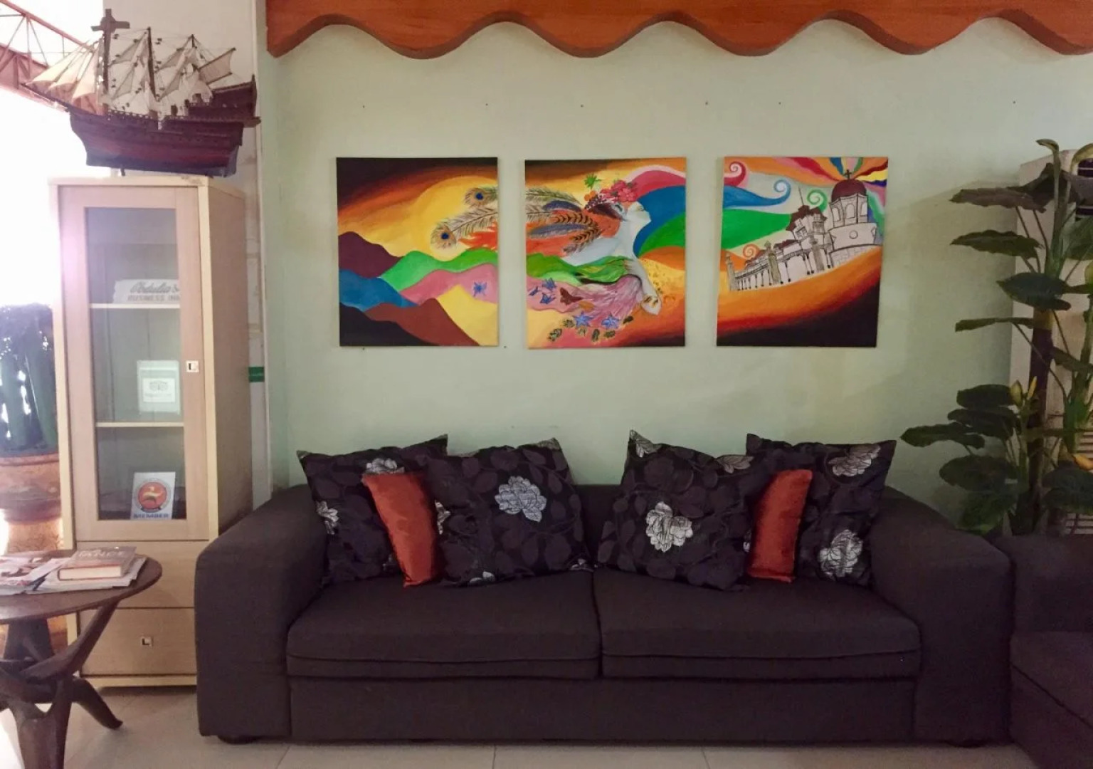 Obdulia's Business Inn