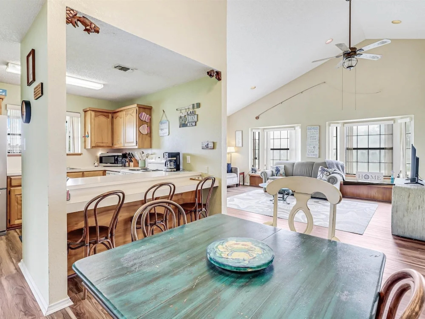 Tejas Angler Retreat Ap1132 3 Bedroom Home by RedAwning