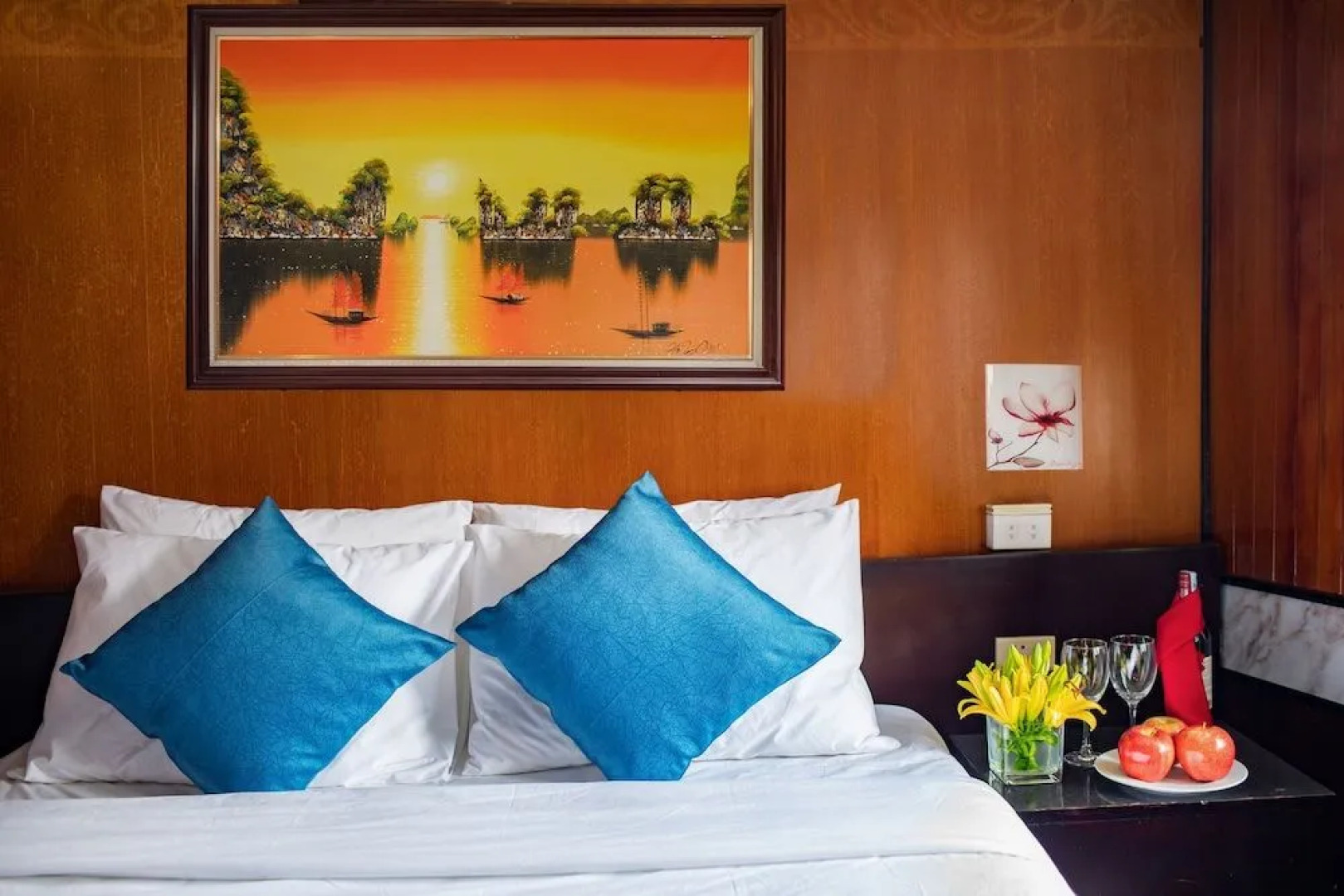 Seasun Boutique Cruise