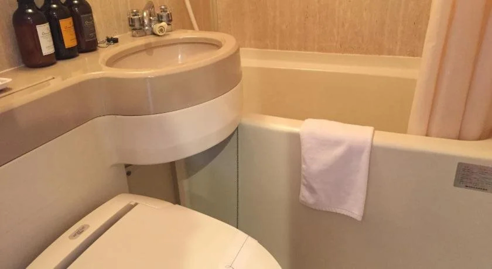 Hotel Lexton Amami Central