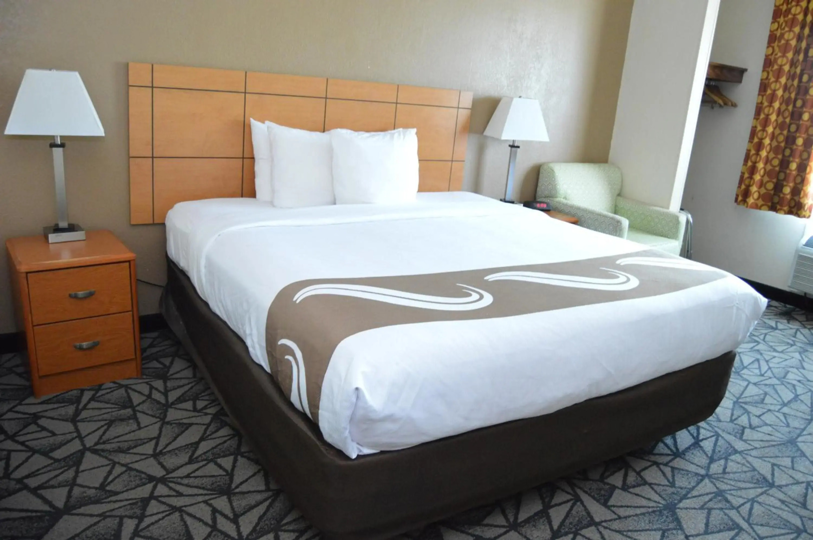 Quality Inn Coralville - Iowa River Landing
