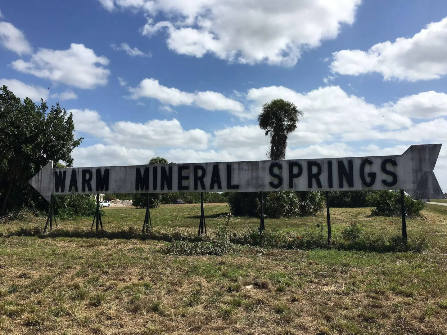 Warm Mineral Springs Motel