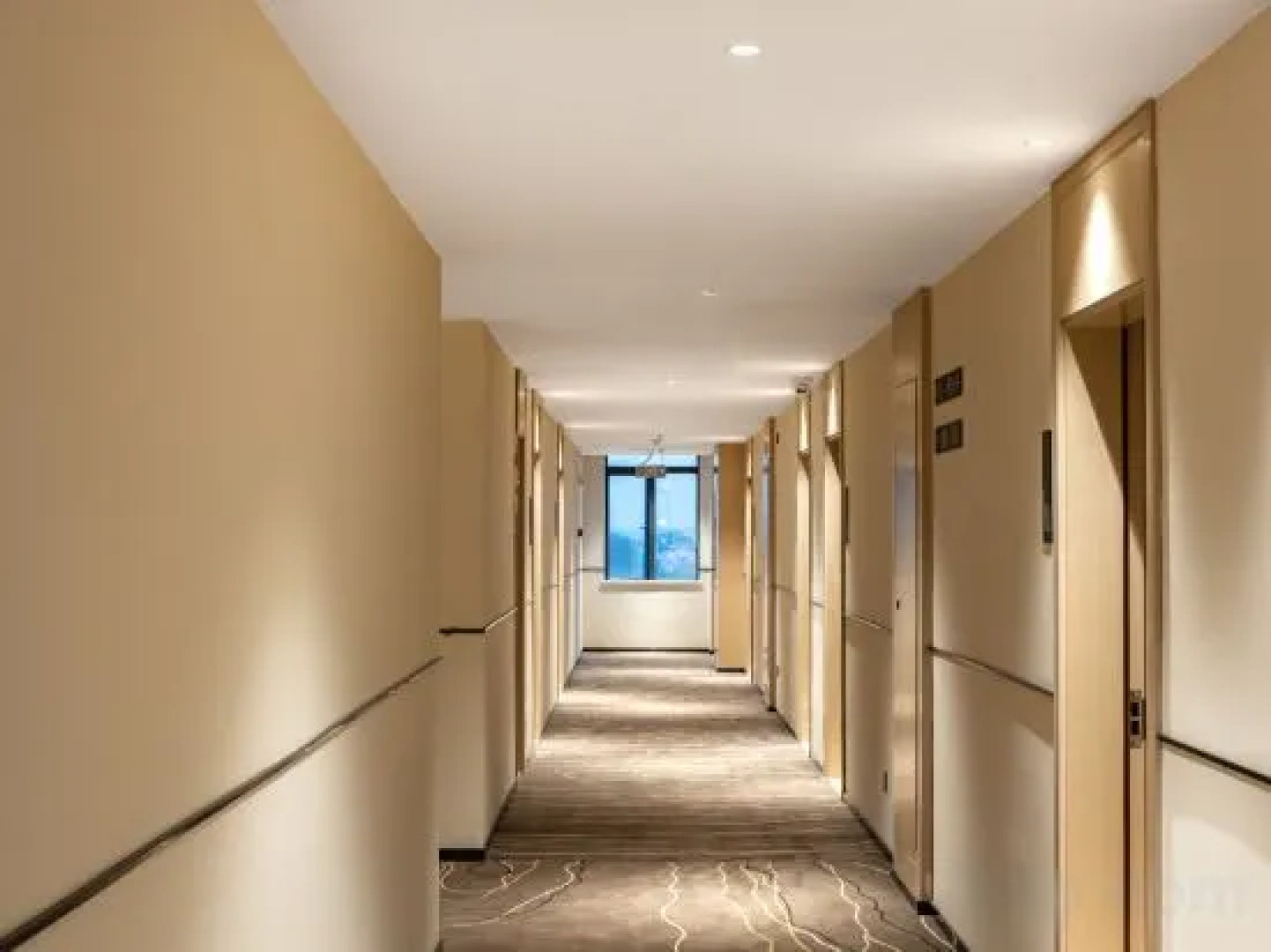 City Comfort Inn Hotel (Lingao Shopping Plaza)