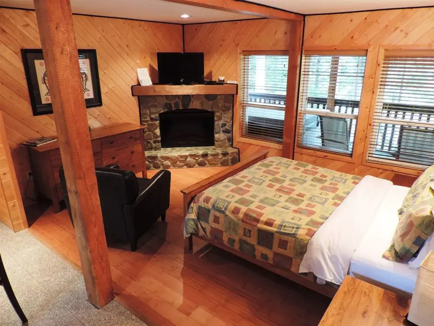 Wild Pacific Waterfront Cabins