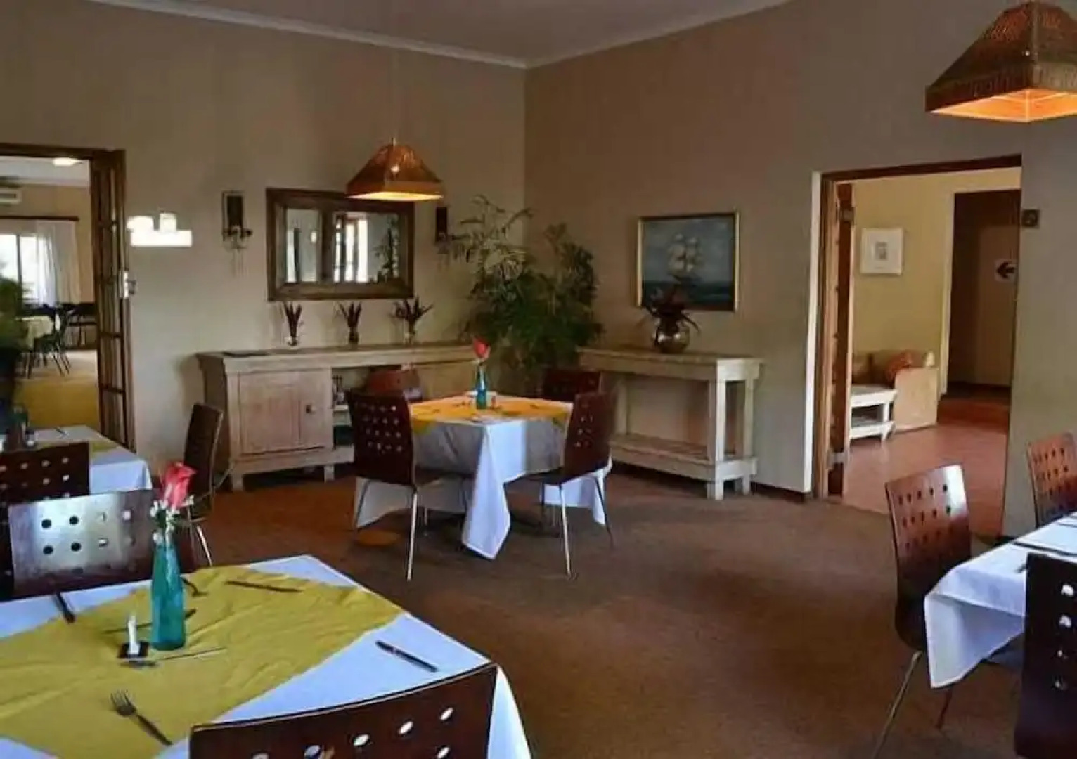 Tradewinds Country Inn