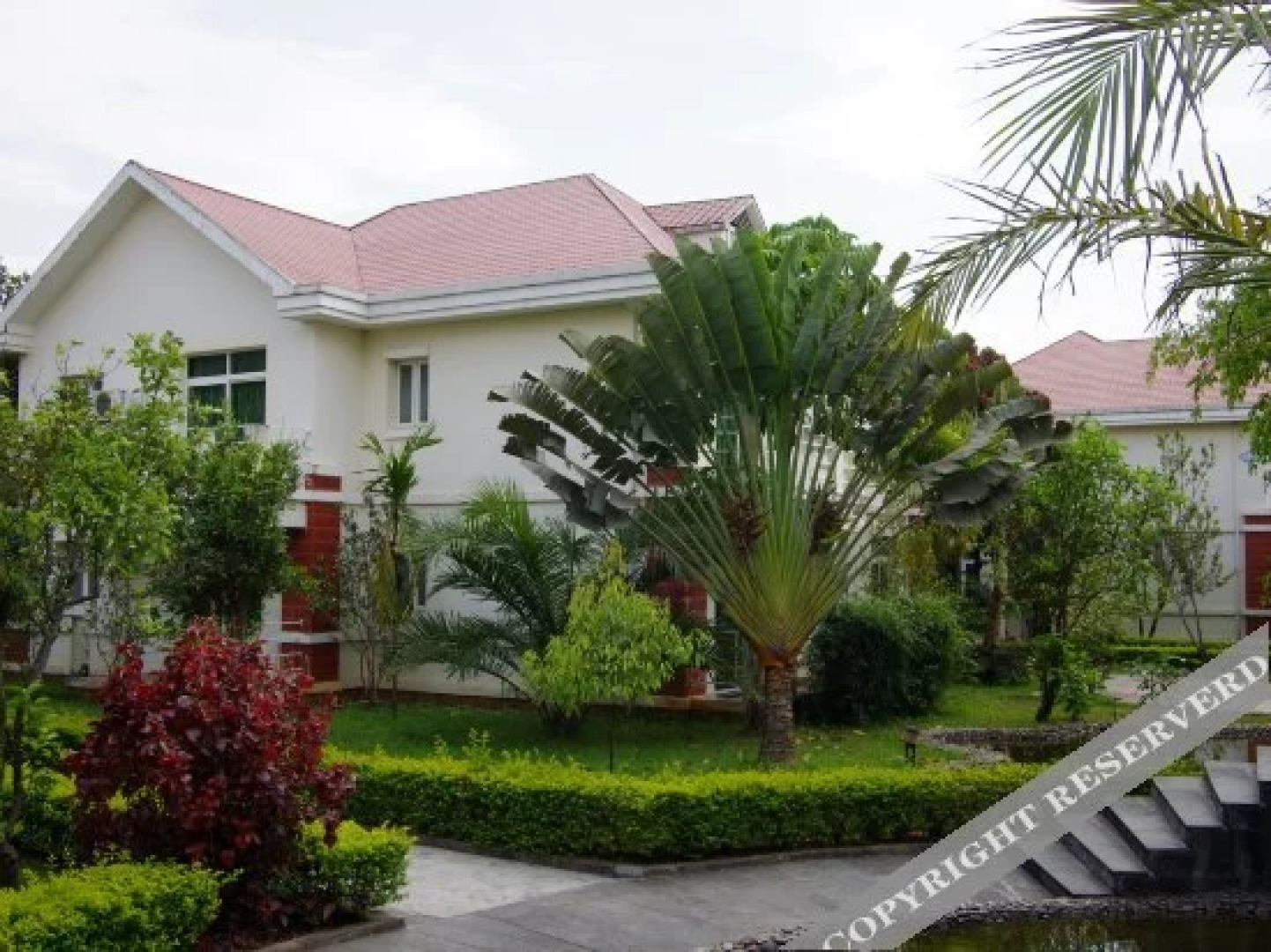 Yurui Hot Spring Garden Hotel