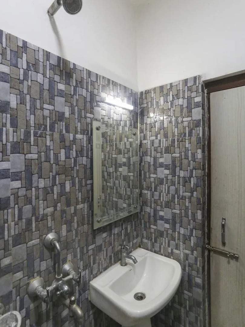 OYO 60609 Hotel Tanushree