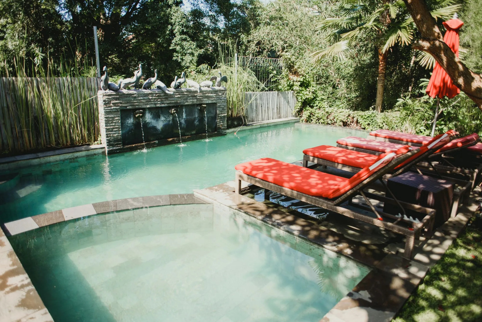 Desak Putu Putra Hidden