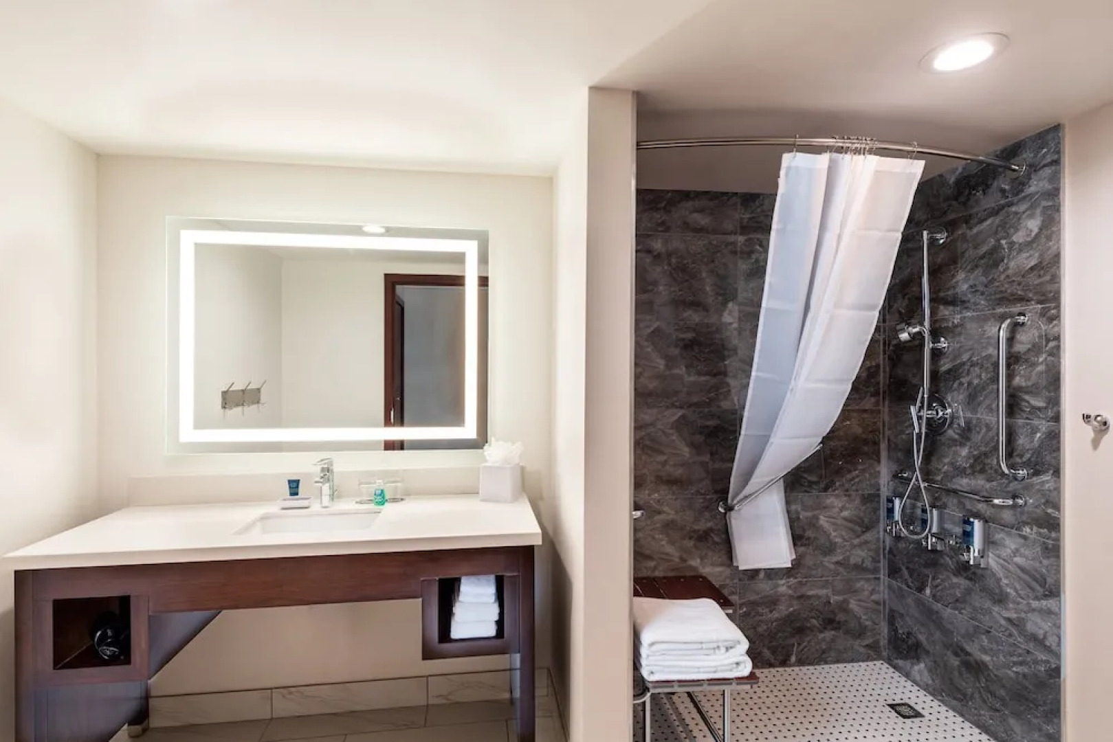 Four Points by Sheraton Atlanta Airport West