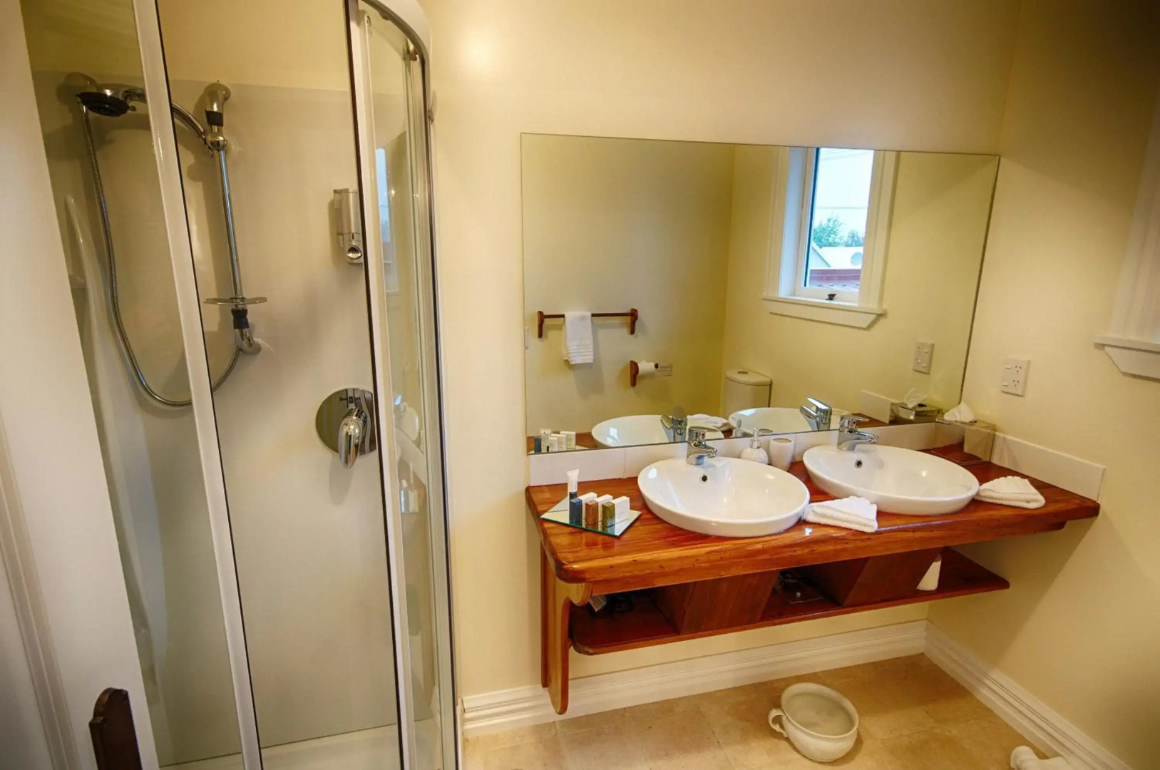 Theatre Royal Hotel Kumara