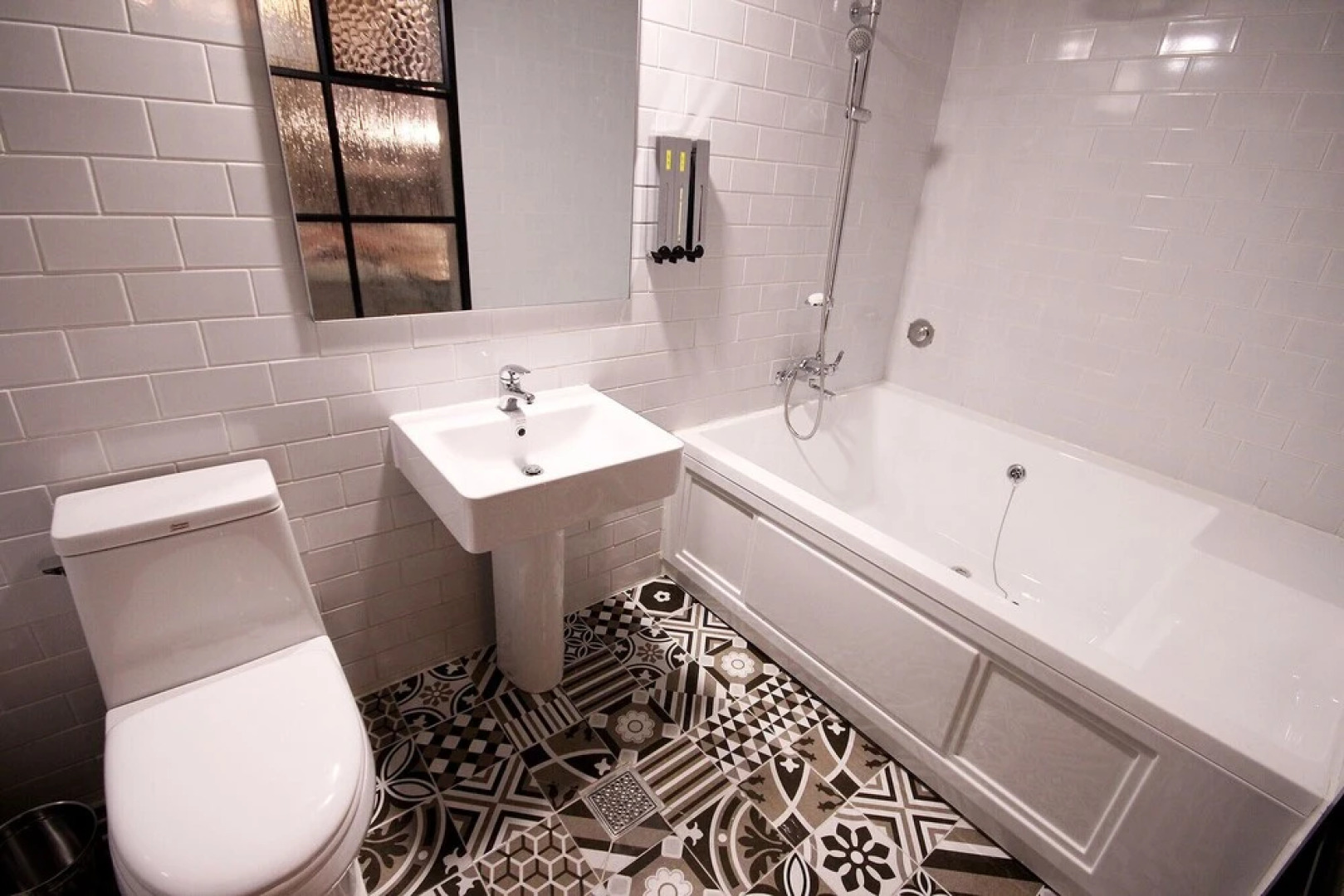 Daegu Dongdaegu Station London Boutique