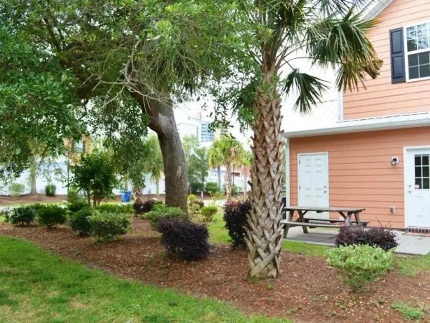 Gulf Stream Cottages 300