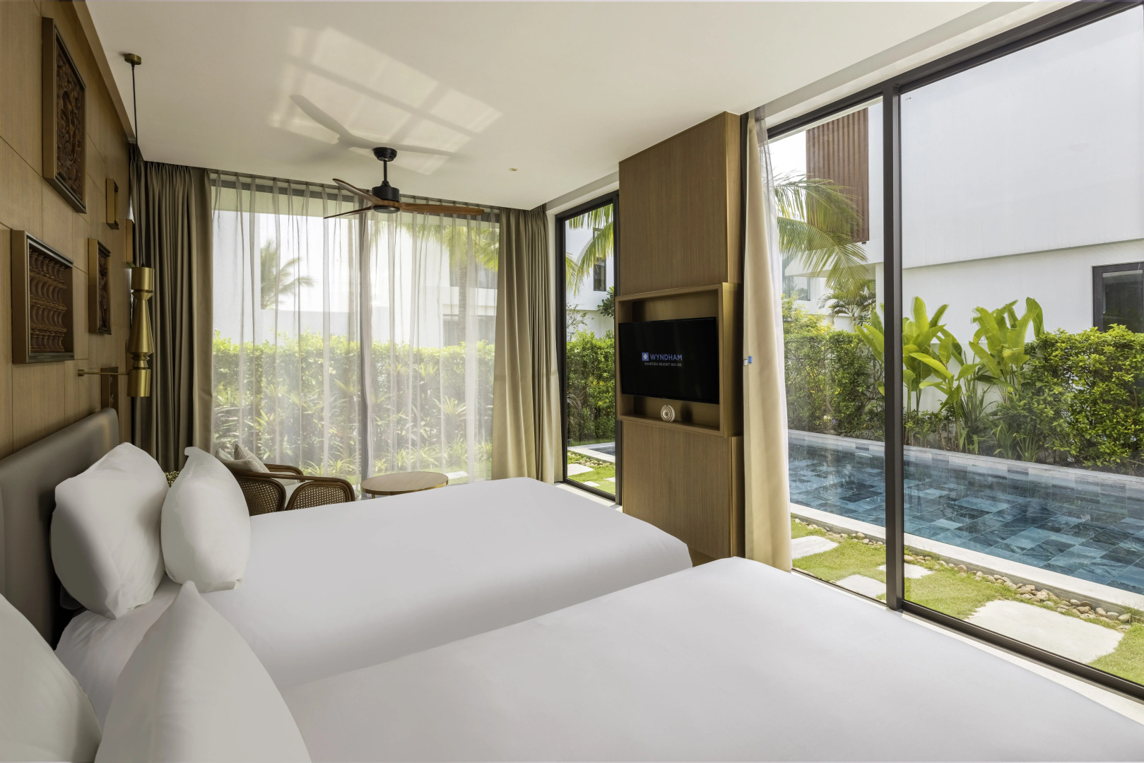 Wyndham Hoi An Royal Beachfront Resort & Villas