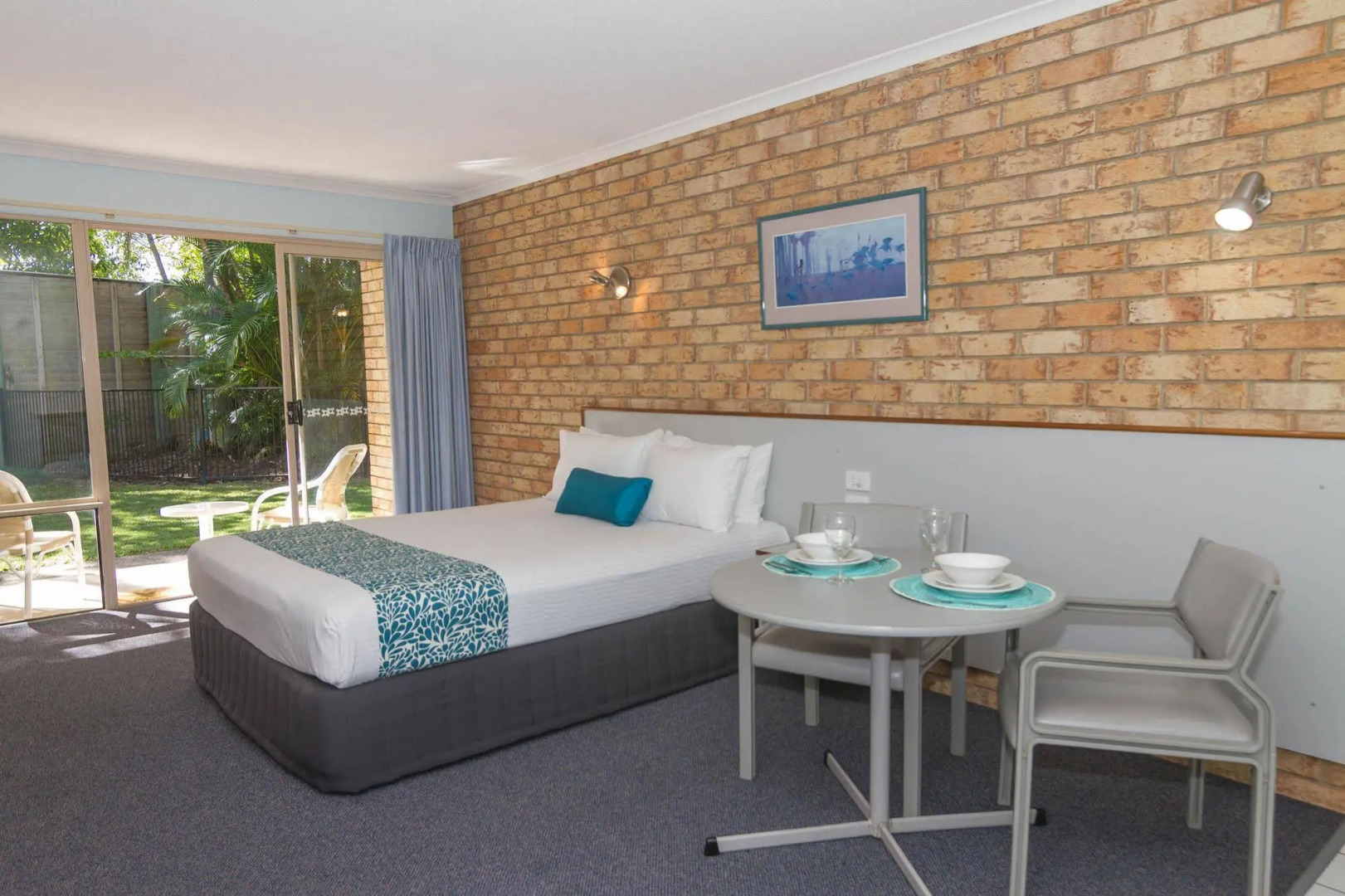 Sunshine Coast Motor Lodge