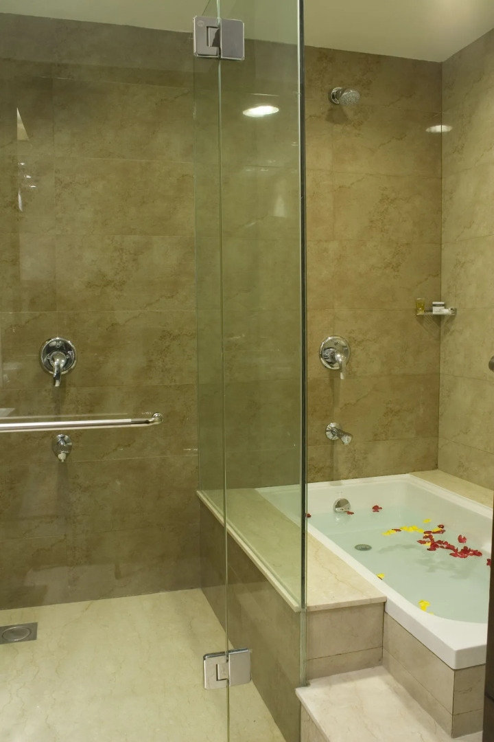 Shervani Hotel Nehru Place