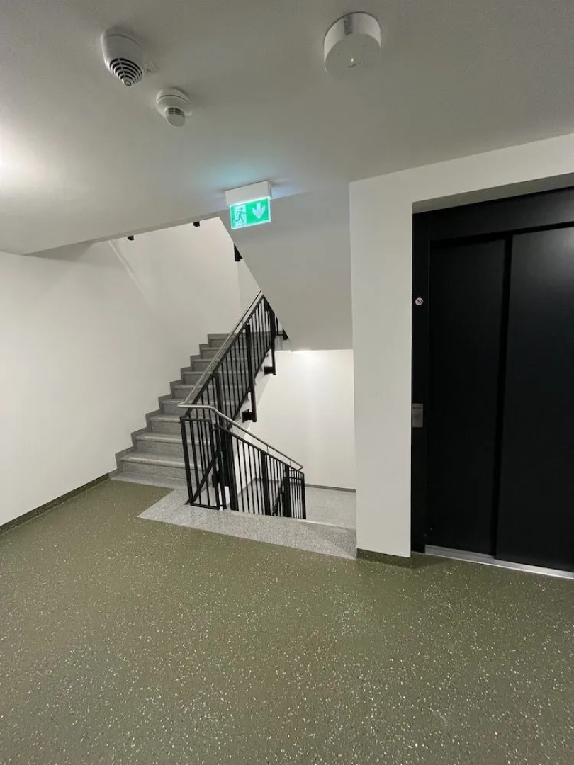 Longhouse Aparthotel