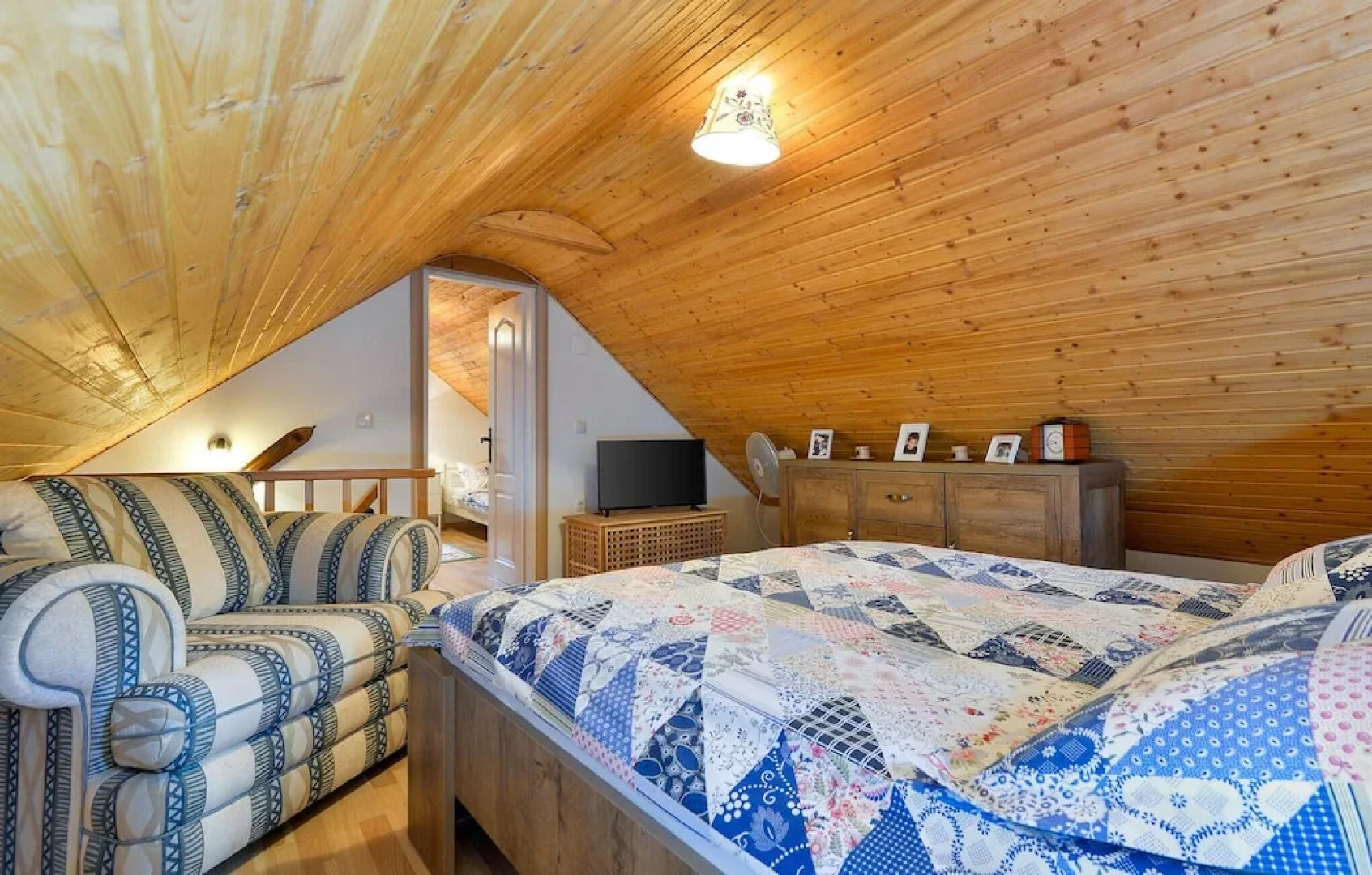 Awesome Home in Krapinske Toplice With 2 Bedrooms, Wifi and Outdoor Swimming Pool