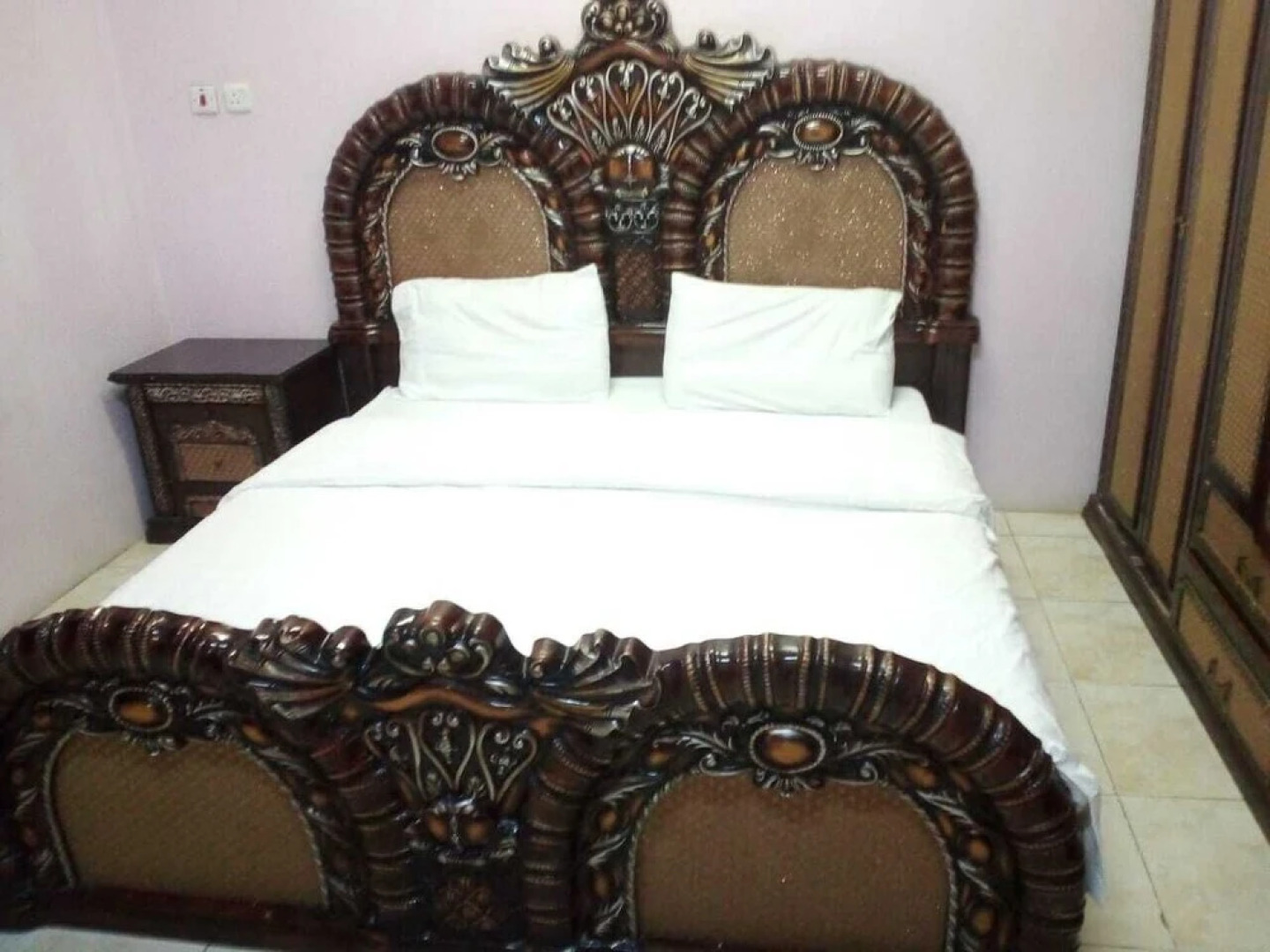 OYO 558 Jwhara Al Mawasem