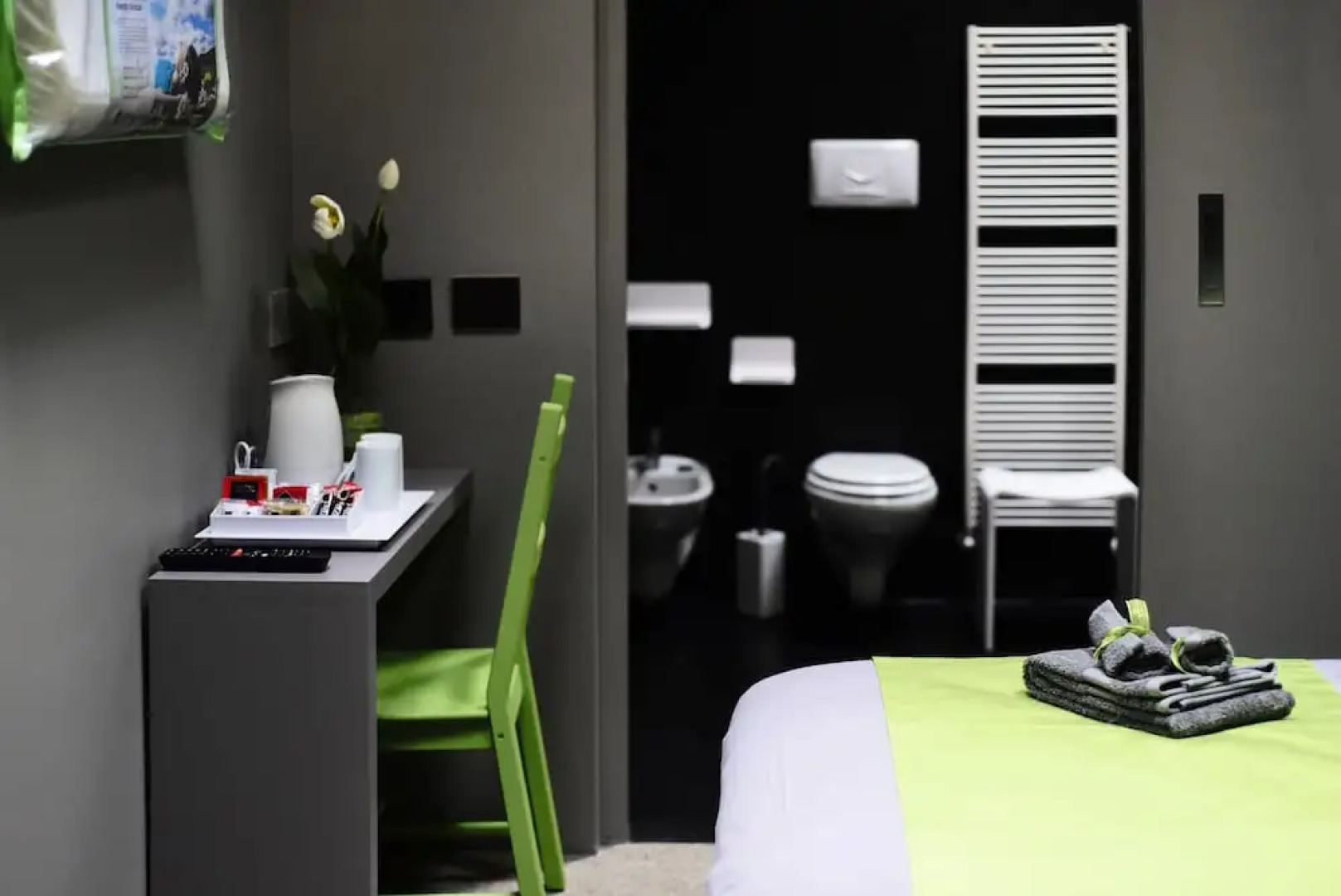 miLoft Guest Rooms & Terrace