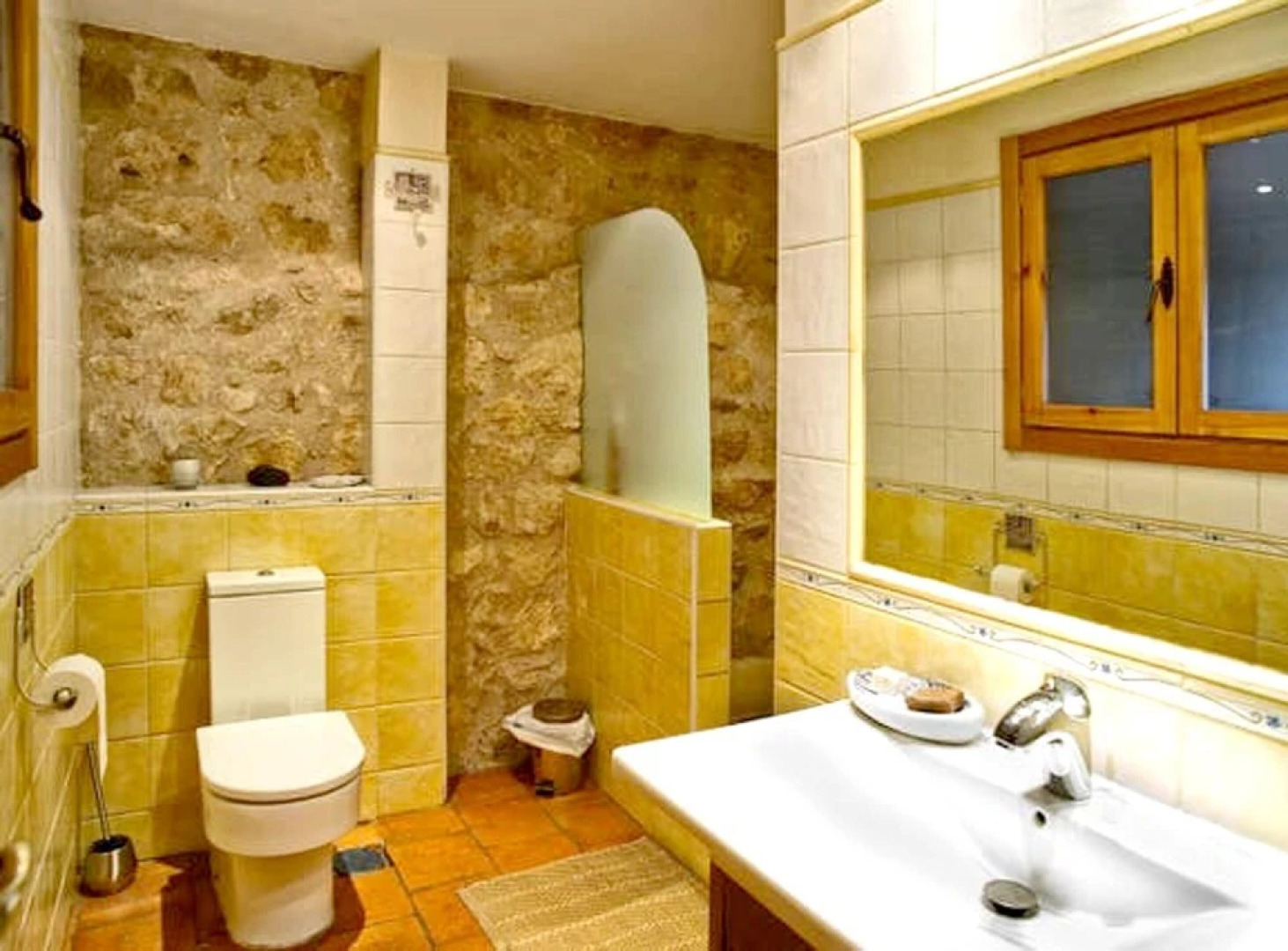 House With 4 Bedrooms in Segovia, With Enclosed Garden and Wifi Near the Slopes