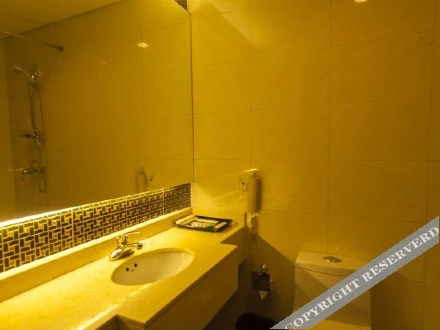 Zhongde Business Hotel