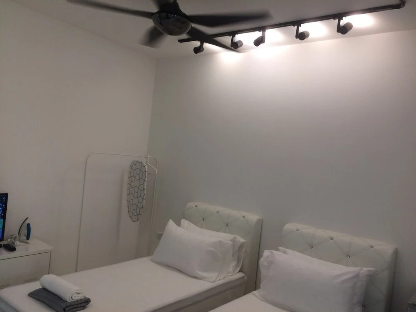 Lawang Suite Corner Roomstay 2