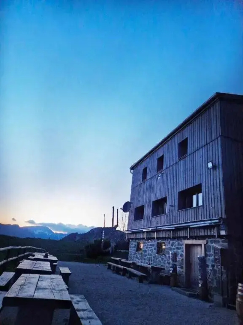 Domžalski Dom Na Mali Planini