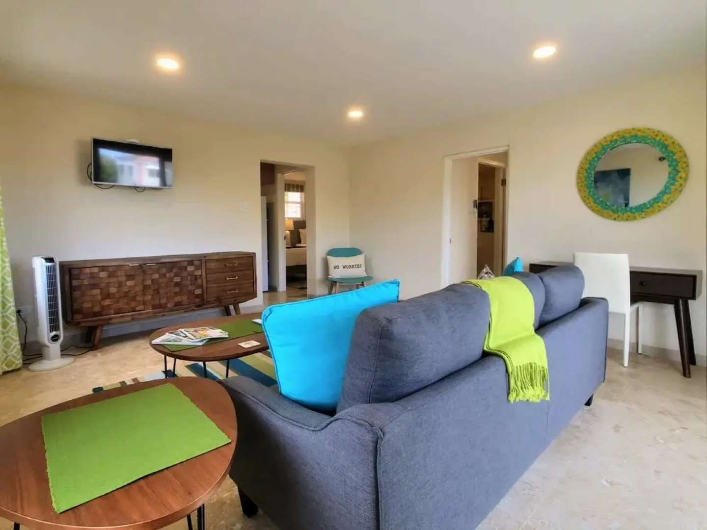 Lighthouse Look Apartments