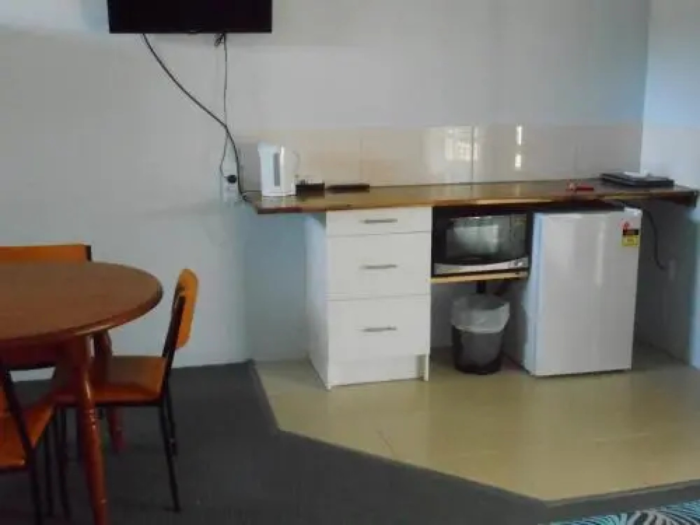 Acacia Rose Motor Inn