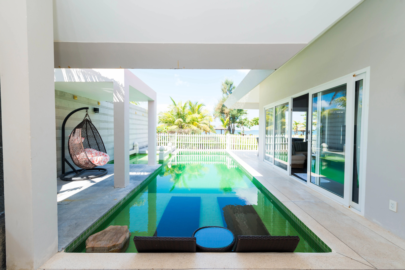 Курортный отель Mercury Phu Quoc Resort & Villas