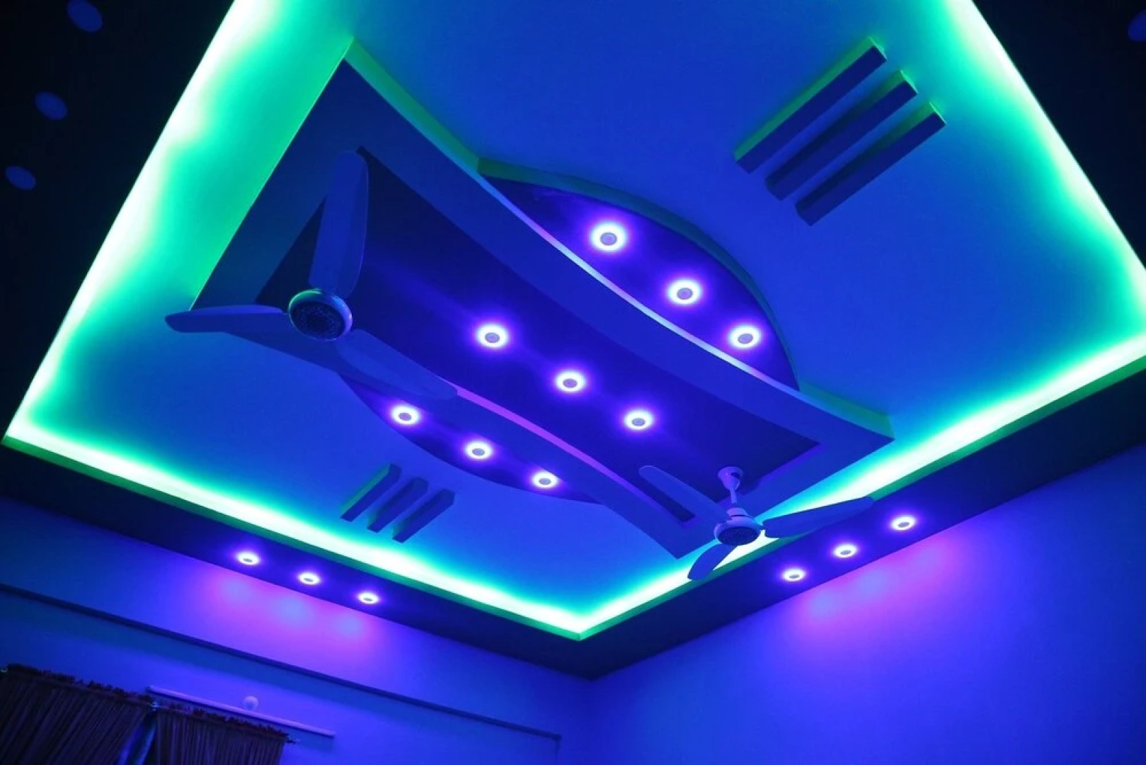 Hotel Paradise Lounge