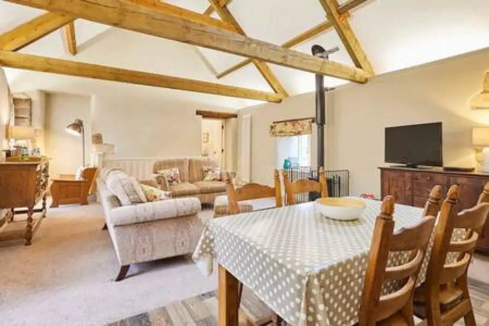 Host Stay The Hayloft