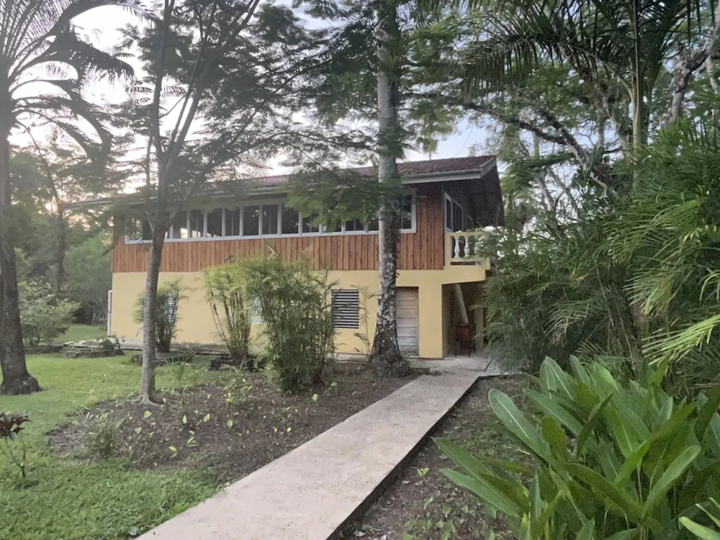 Warrie Head Resort