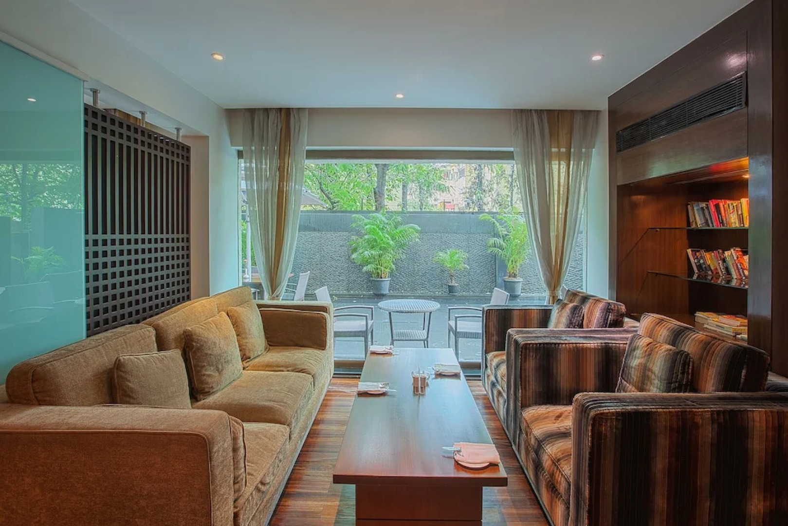 Oakwood Residence Naylor Road